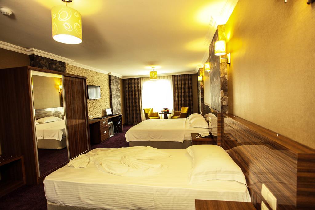 Grand Akcali Otel İskenderun Стая снимка