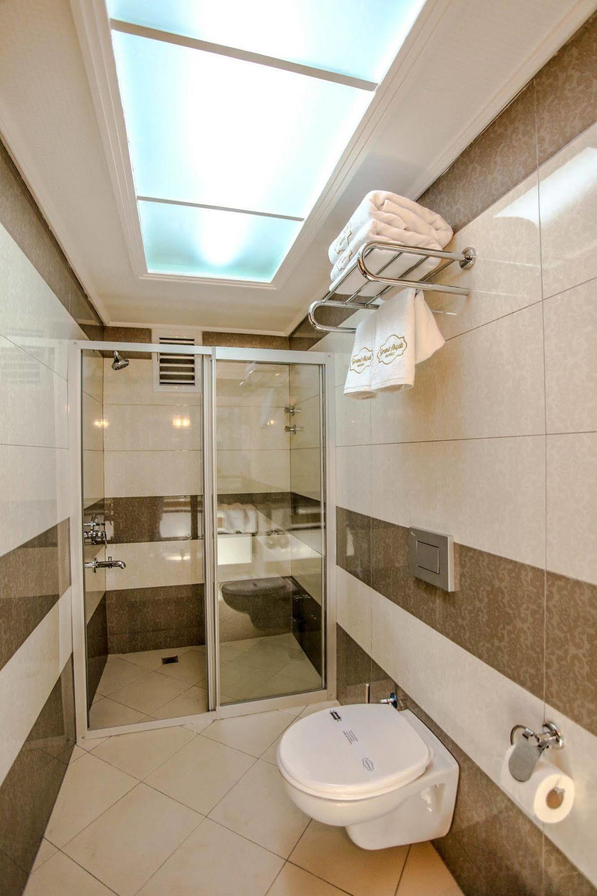 Grand Akcali Otel İskenderun Екстериор снимка