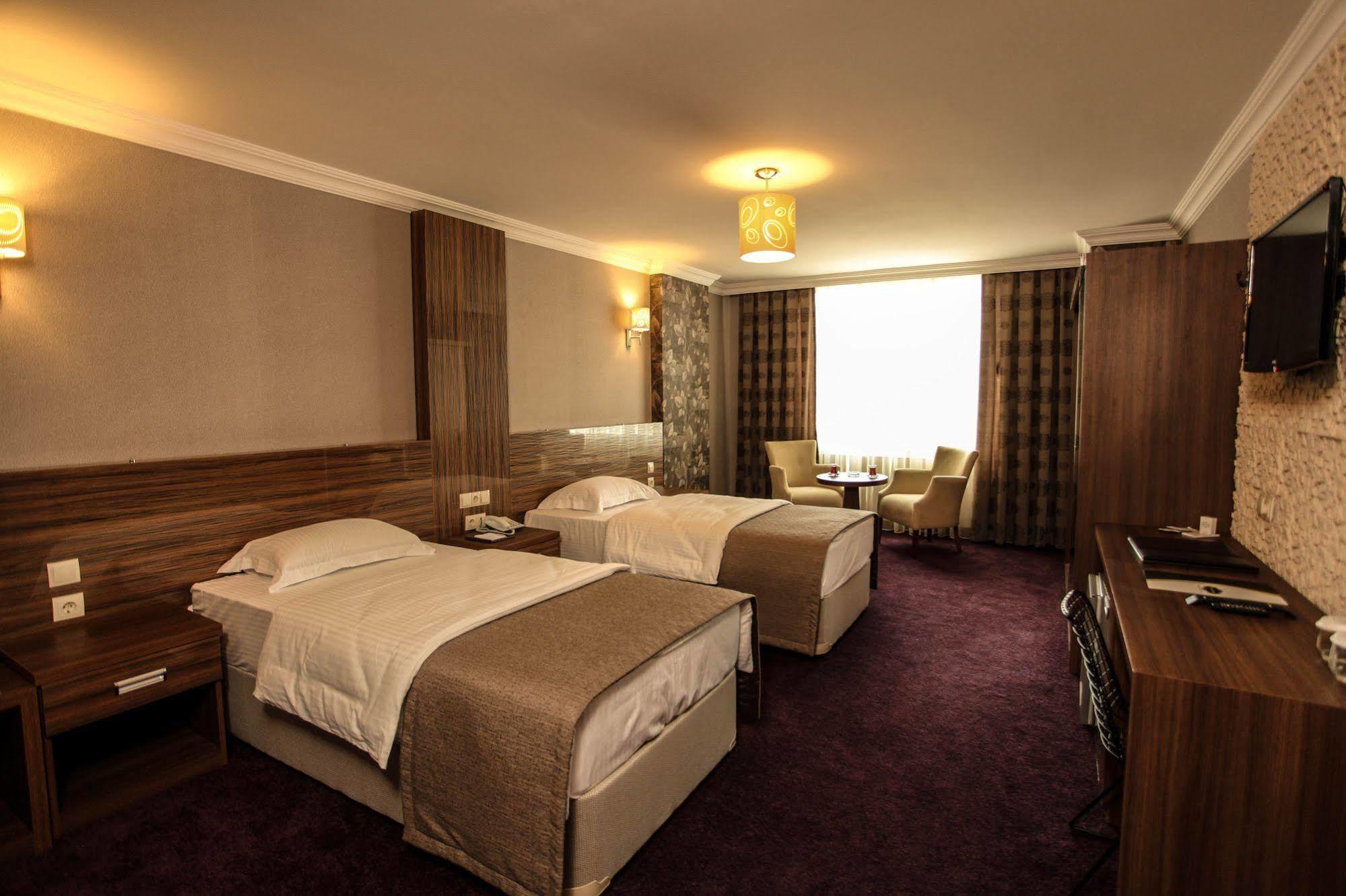 Grand Akcali Otel İskenderun Екстериор снимка